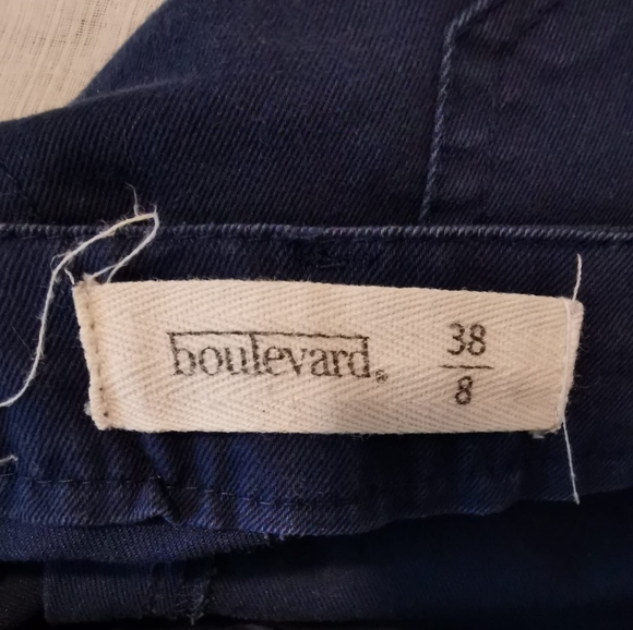 Low-rise navy pants size 8 - Picture 4 of 7